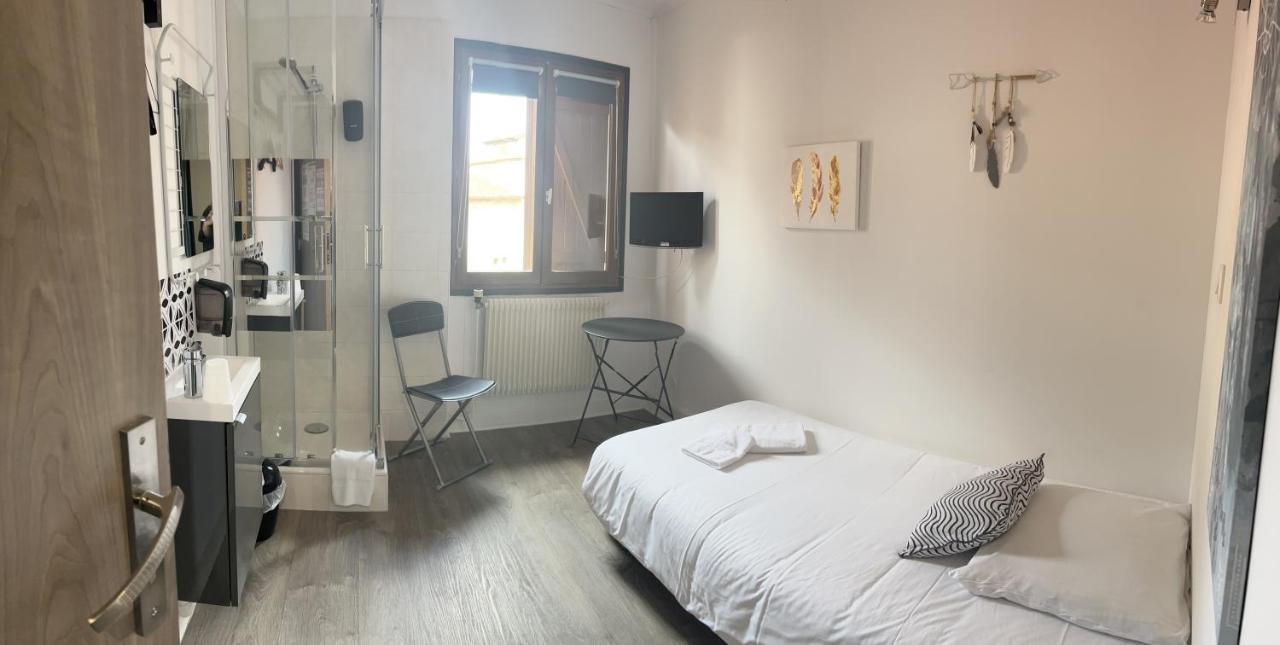Hotel De La Place Loyettes Εξωτερικό φωτογραφία