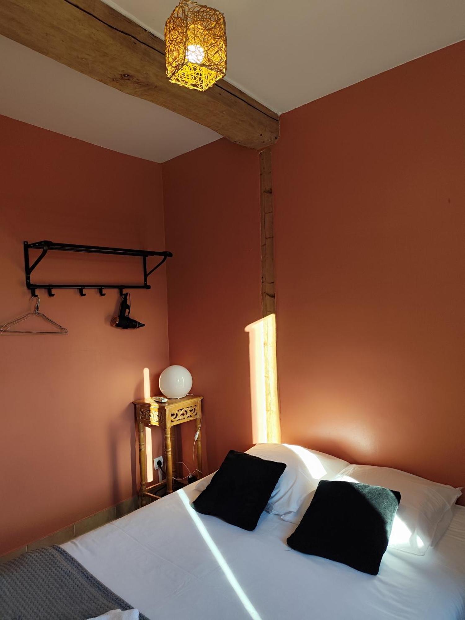 Hotel De La Place Loyettes Εξωτερικό φωτογραφία