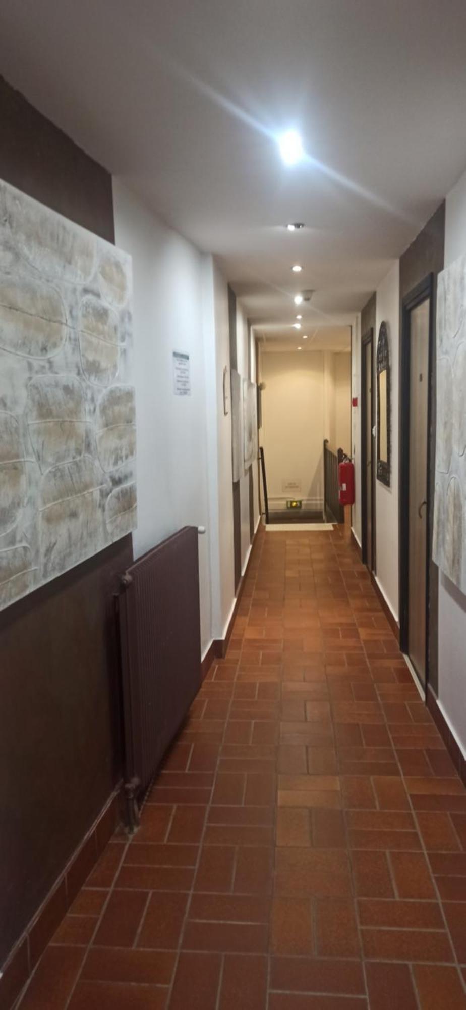 Hotel De La Place Loyettes Εξωτερικό φωτογραφία